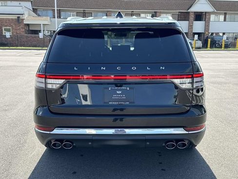 Used 2025 Lincoln Aviator Reserve w/ Illumination Package AWD/4WD image 38