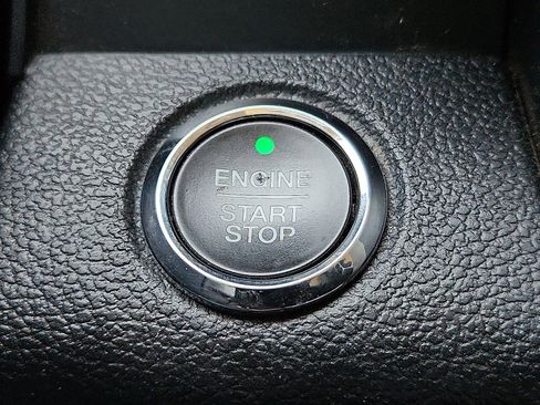 Used 2015 Ford F150 Lariat w/ Equipment Group 502A Luxury image 20