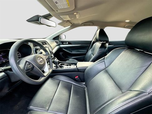 Used 2023 Nissan Maxima SV w/ Floor Mat Group image 21