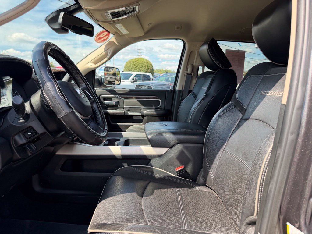 Used 2019 RAM 3500 Laramie AWD/4WD image 15