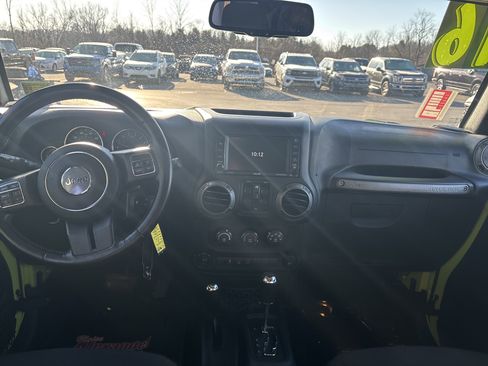 Used 2016 Jeep Wrangler Unlimited Sport w/ Quick Order Package 24S image 15