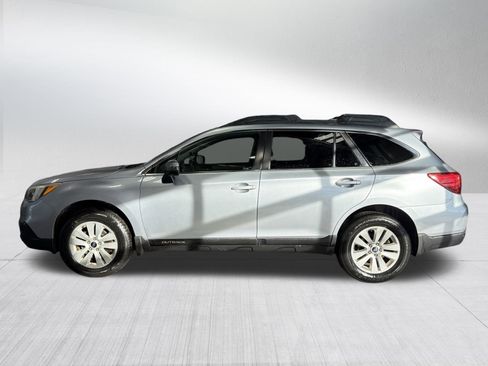 Used 2015 Subaru Outback 2.5i Premium image 4