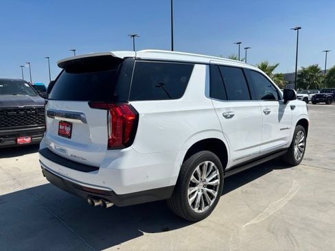 Used 2023 GMC Yukon Denali w/ Denali Reserve Package RWD image 6