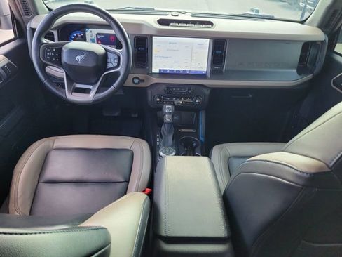 Certified 2024 Ford Bronco Wildtrak AWD/4WD image 18