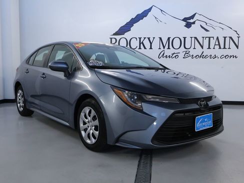 Used 2023 Toyota Corolla LE image 1