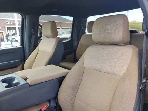 Used 2023 Ford F150 XLT image 12