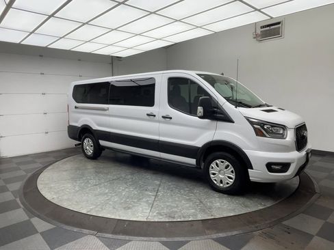 Used 2023 Ford Transit 350 XLT image 37