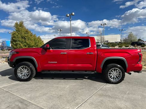 Used 2024 Toyota Tundra Limited AWD/4WD image 5