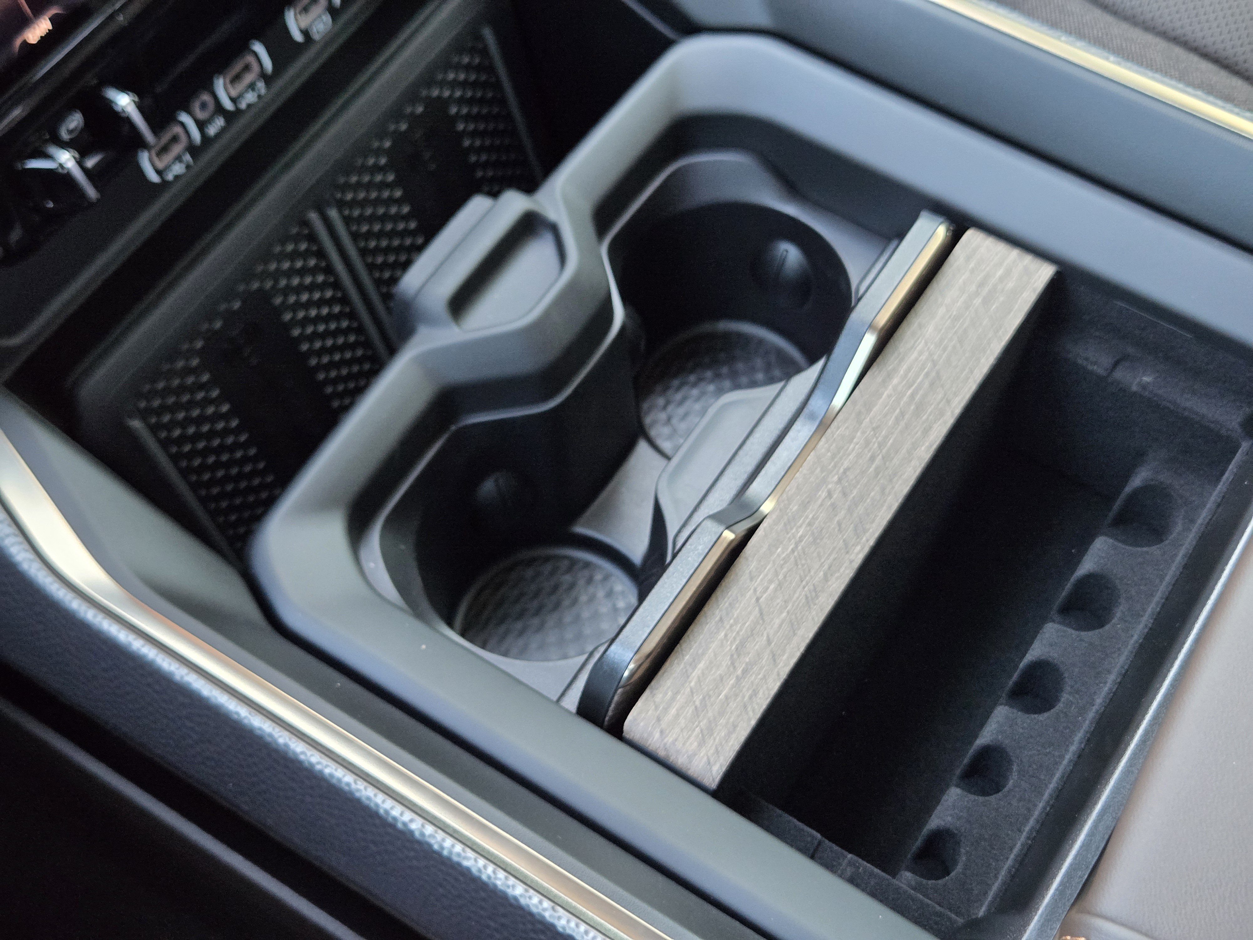 New 2027 RAM 3500 Longhorn AWD/4WD image 17