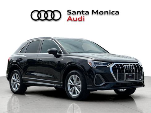Used 2025 Audi Q3 2.0T Premium w/ Convenience Package AWD/4WD image 9