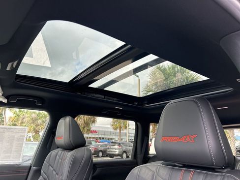 New 2025 Nissan Armada PRO-4X w/ Pro-4X Premium Package image 17