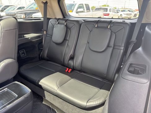 Used 2023 Lincoln Aviator Reserve w/ Equipment Group 201A AWD/4WD image 27