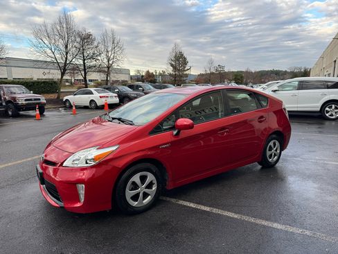 Used 2013 Toyota Prius Three image 38