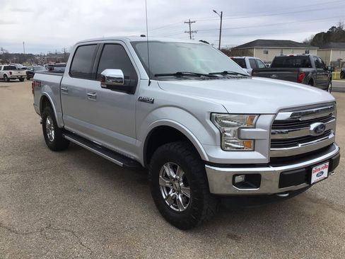 Used 2016 Ford F150 Lariat image 8