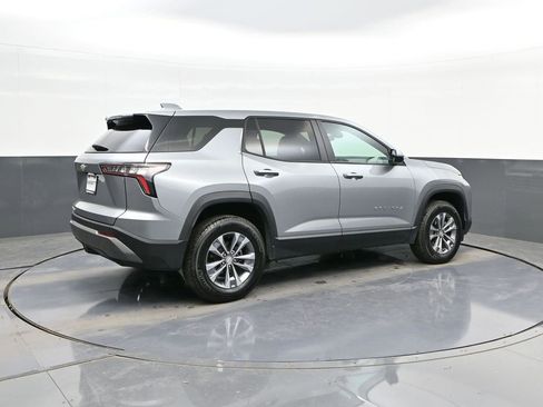 Used 2025 Chevrolet Equinox LT image 15