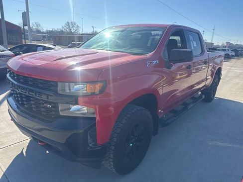 Used 2019 Chevrolet Silverado 1500 Custom Trail Boss image 2