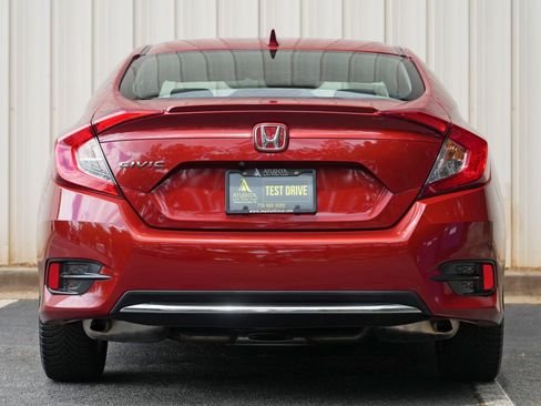 Used 2019 Honda Civic EX image 10