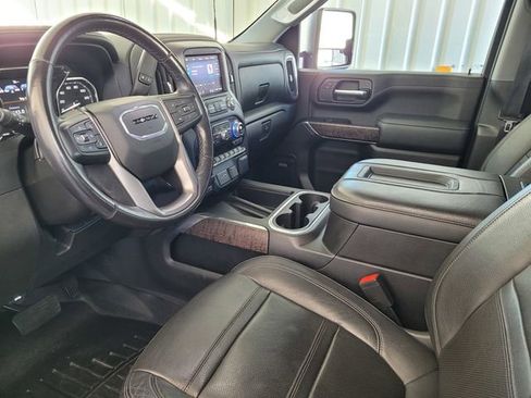 Used 2022 GMC Sierra 2500 Denali image 11