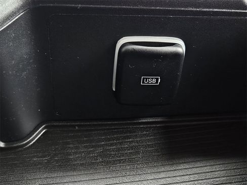 Used 2024 RAM 3500 Big Horn image 20