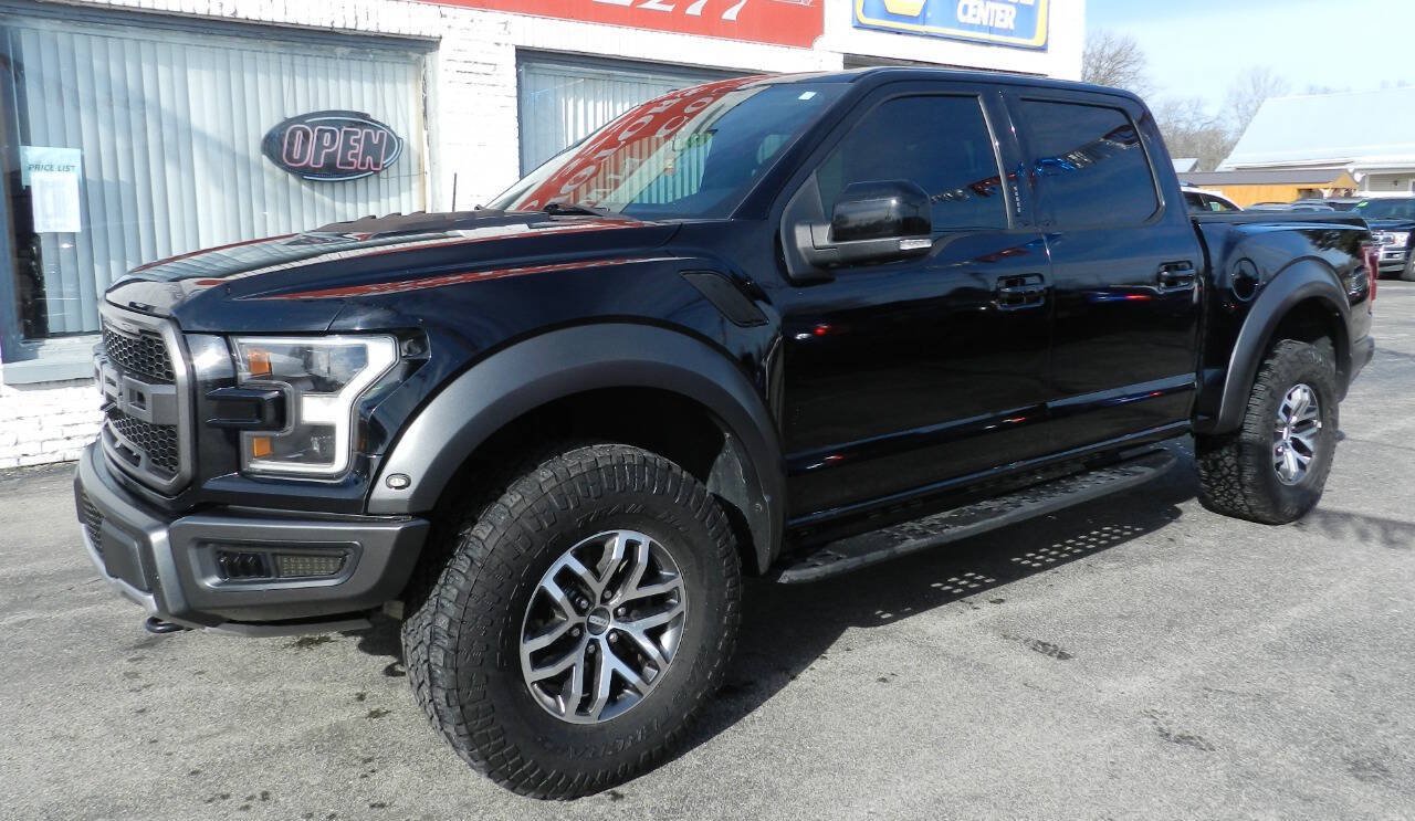 Used 2018 Ford F150 Raptor w/ Equipment Group 802A Luxury AWD/4WD image 3