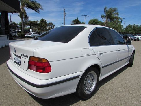 Used 2000 BMW 528i Sedan RWD image 8