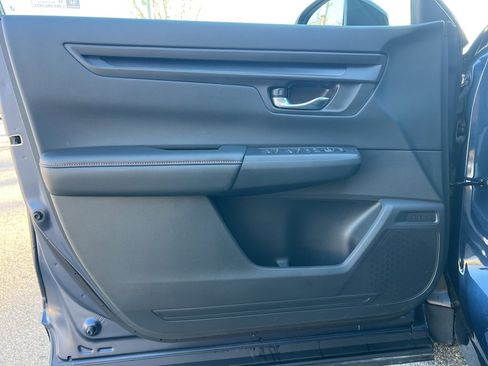 Used 2026 Honda CR-V TrailSport image 12