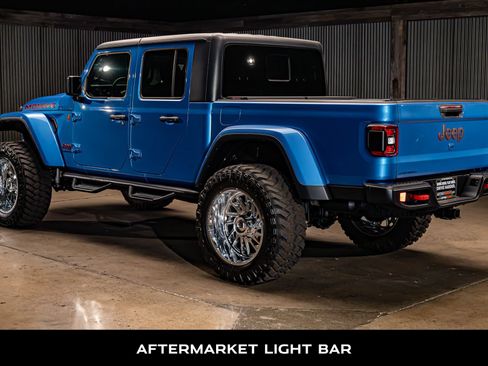 Used 2021 Jeep Gladiator Mojave AWD/4WD image 6