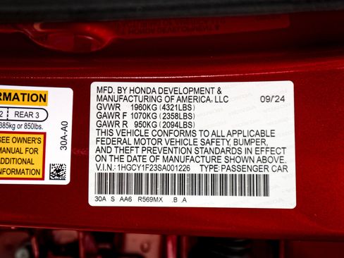 Certified 2025 Honda Accord LX image 33