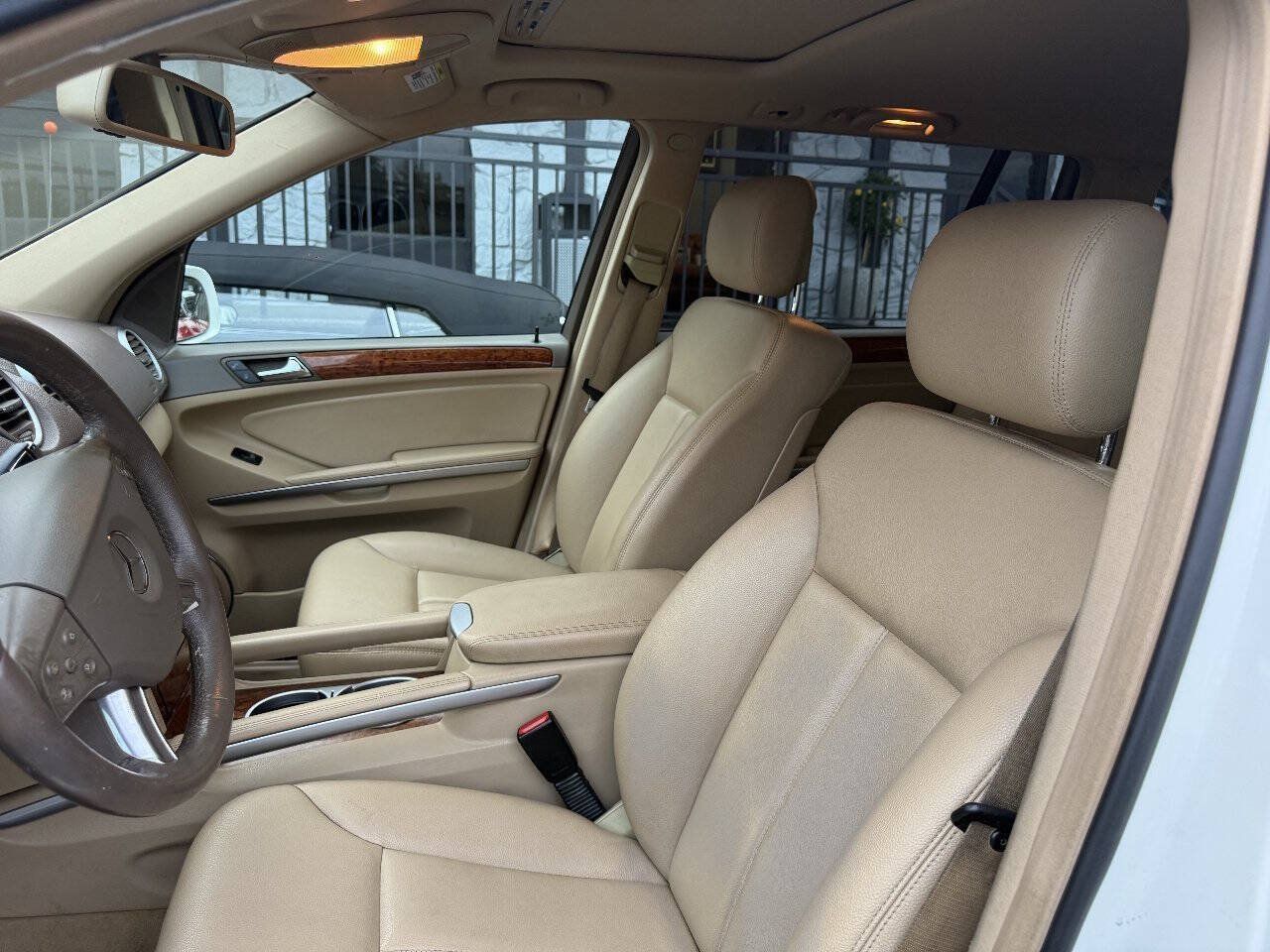 Used 2008 Mercedes-Benz GL 320 CDI 4MATIC image 11