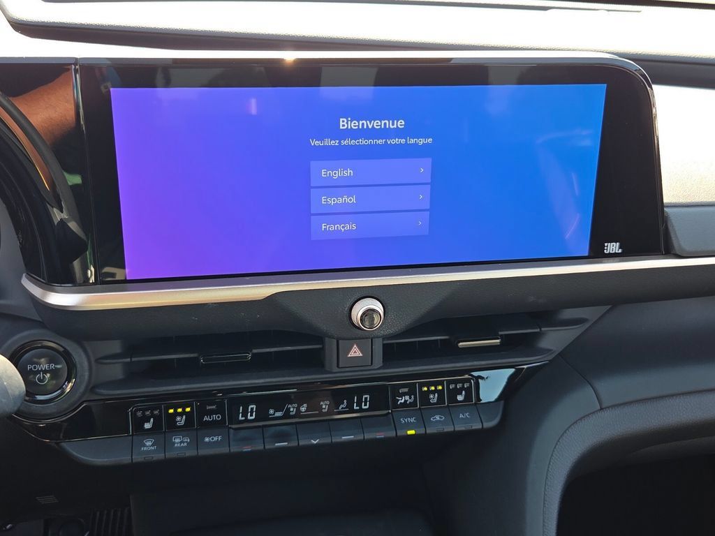 Used 2023 Toyota Crown AWD/4WD image 22