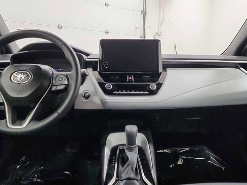 Certified 2025 Toyota Corolla SE image 26