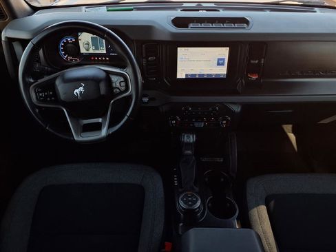 Used 2023 Ford Bronco Big Bend w/ Sasquatch Package image 12