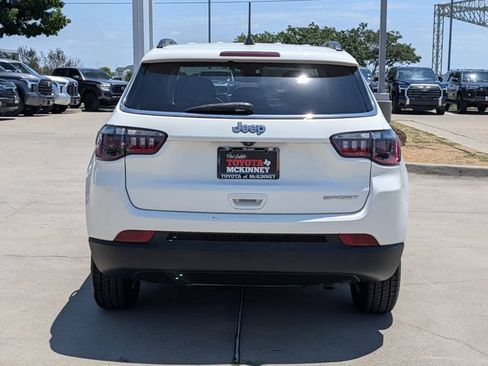Used 2021 Jeep Compass Sport FWD image 6