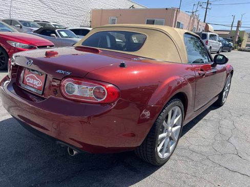 Used 2012 MAZDA MX-5 Miata Grand Touring w/ Premium Pkg RWD image 4