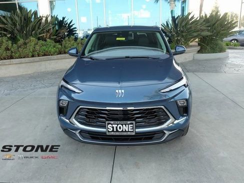 Used 2026 Buick Encore GX Preferred w/ Comfort Package image 2