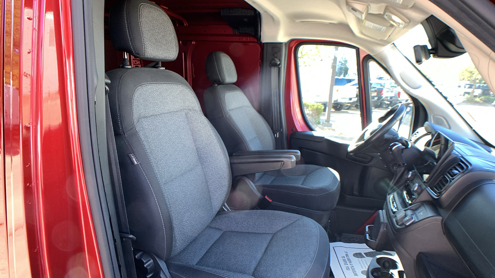 Used 2024 RAM ProMaster 1500 w/ Premium Convenience Group FWD image 24