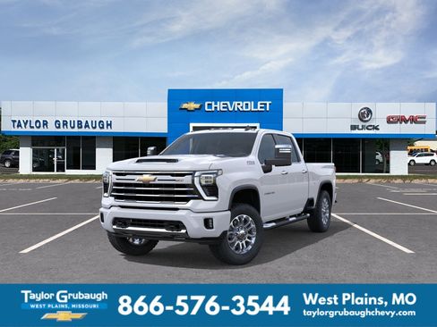 New 2026 Chevrolet Silverado 2500 LT w/ Z71 Chrome Sport Edition AWD/4WD image 8