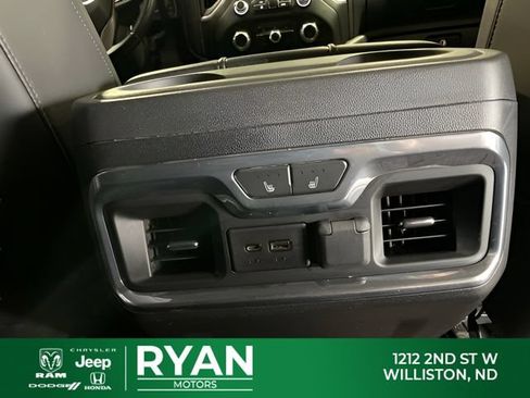 Used 2019 GMC Sierra 1500 AT4 w/ AT4 Preferred Package AWD/4WD image 43