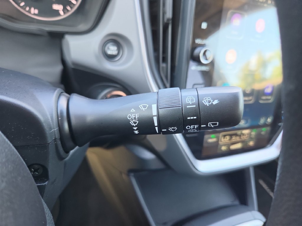 Certified 2025 Subaru Crosstrek 2.5i Premium AWD/4WD image 32