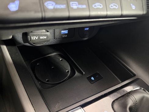 Used 2025 Hyundai Elantra SEL FWD image 26