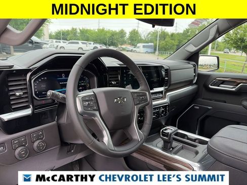 Used 2026 Chevrolet Silverado 1500 LT Trail Boss w/ LT Trail Boss Premium Package AWD/4WD image 63