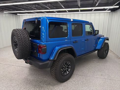 New 2025 Jeep Wrangler Unlimited Rubicon image 6