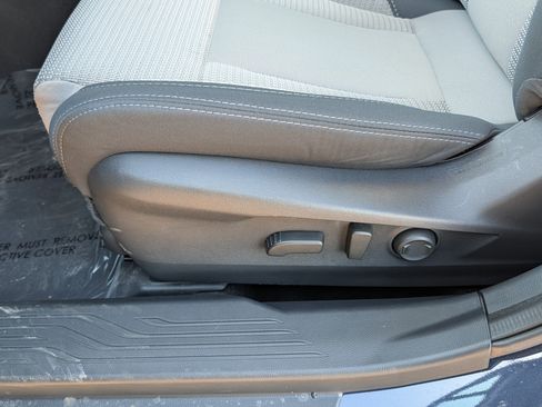 Used 2025 Subaru Outback Premium image 20