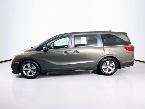 Used 2018 Honda Odyssey EX image 4