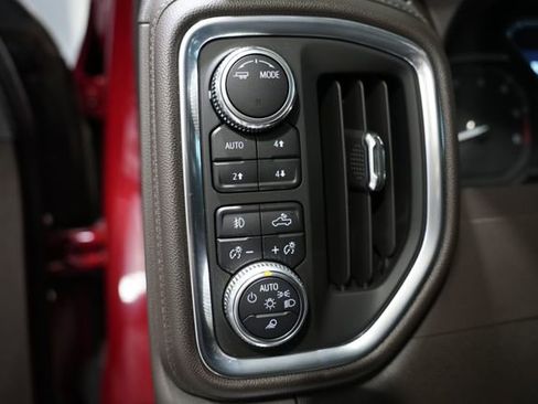 Used 2022 GMC Sierra 1500 Denali w/ Driver Alert Package II AWD/4WD image 12