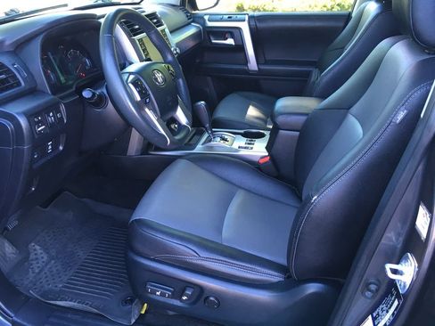 Used 2021 Toyota 4Runner SR5 Premium w/ Moonroof Package AWD/4WD image 22