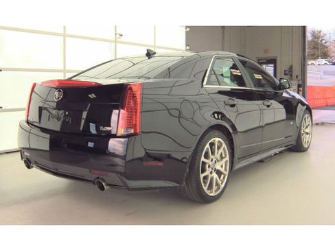 Used 2011 Cadillac CTS V image 6