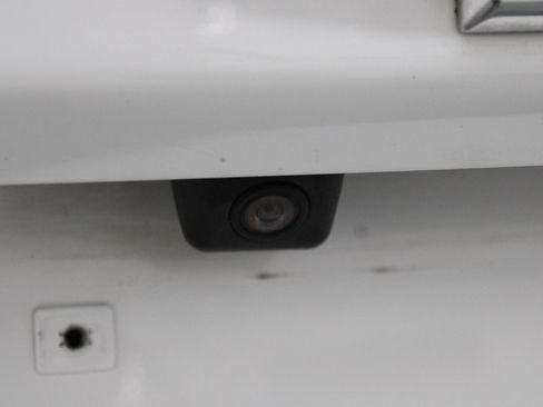 Used 2018 Chevrolet Equinox LT image 12