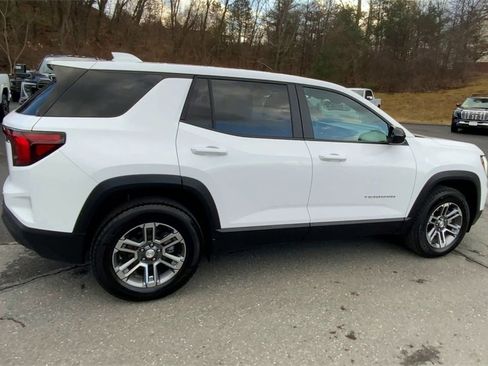 Used 2025 GMC Terrain Elevation image 9