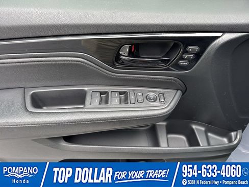 Used 2024 Honda Odyssey Touring image 41